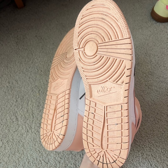 Air Jordan Sneakers - Picture 5 of 8